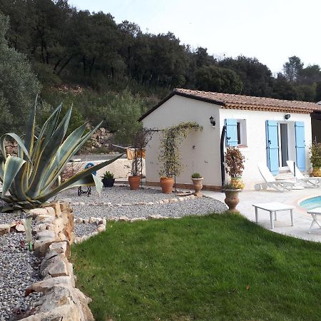 Rocbaron L'Oustaou De L'Estama Bed & Breakfast エクステリア 写真