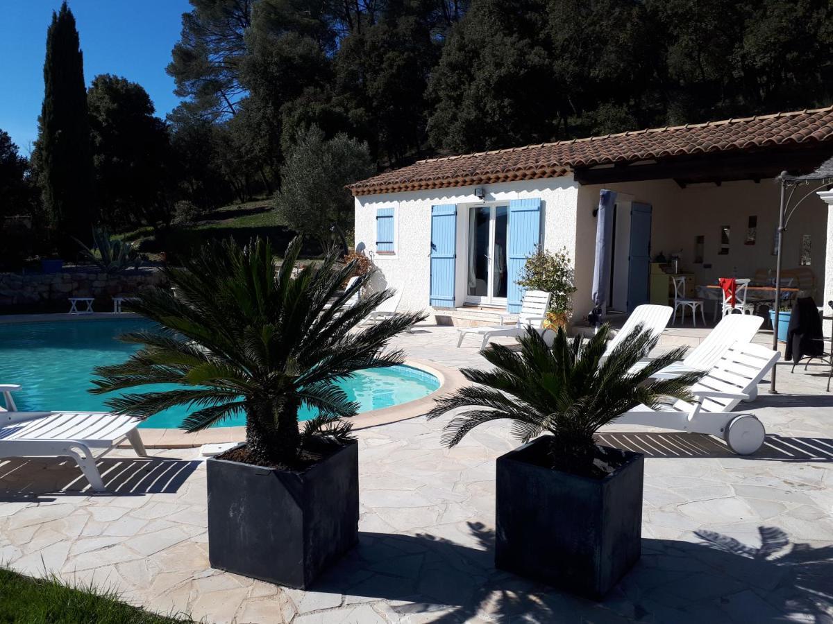 Rocbaron L'Oustaou De L'Estama Bed & Breakfast エクステリア 写真